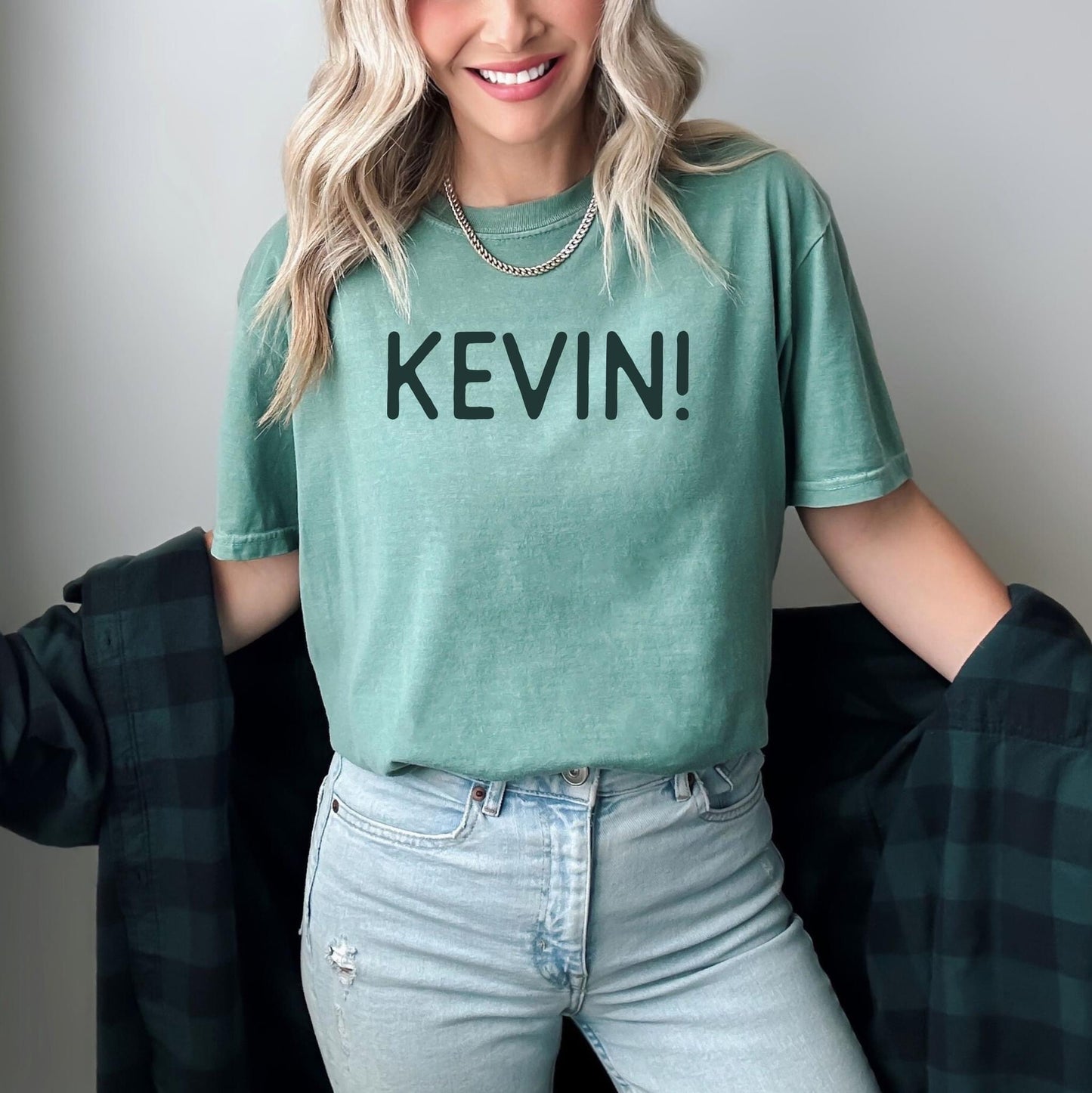 Kevin! Christmas Graphic Tee in light green