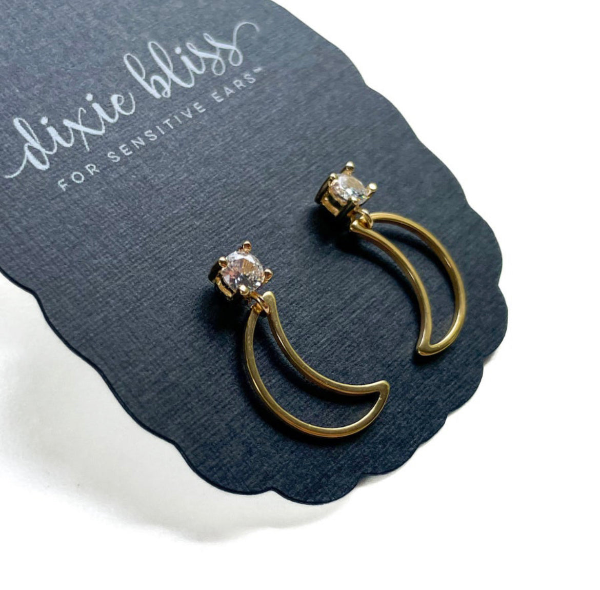 Moon of Selene - Dixie Bliss - Dangle Earring